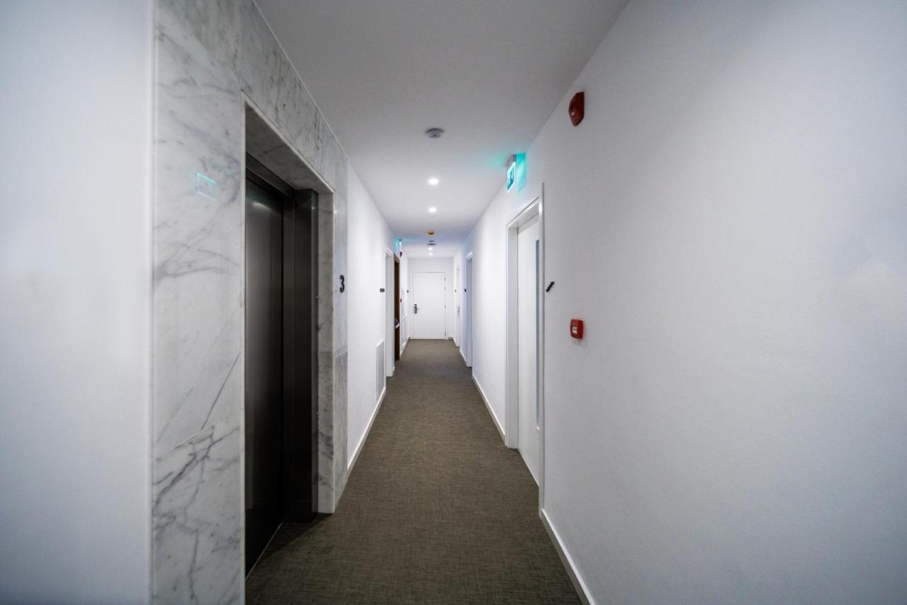 Regency Boutique Hotel Holiday Suites Пафос Екстериор снимка