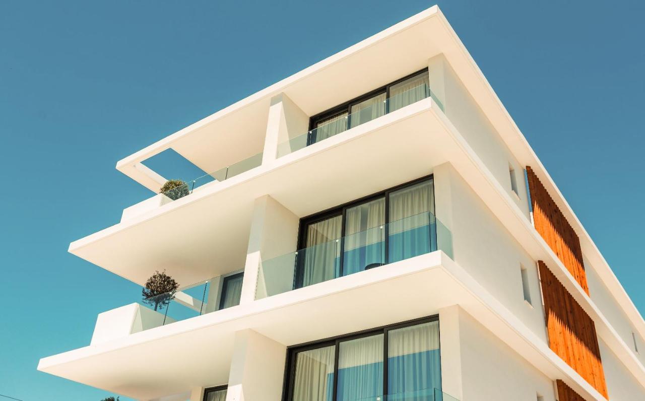 Regency Boutique Hotel Holiday Suites Пафос Екстериор снимка